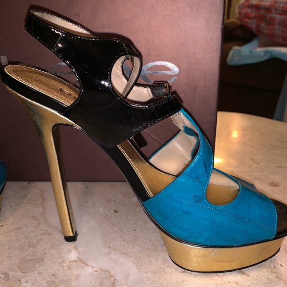 BEBE beautiful Platform heeled Shoes - Picture 2 of 6